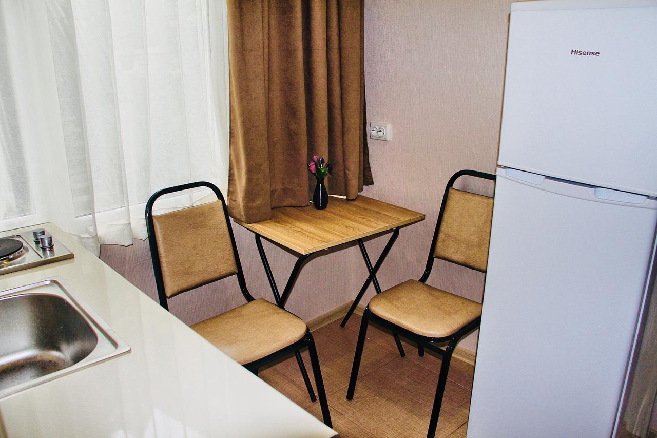Holiday House Tbilisi Esterno foto