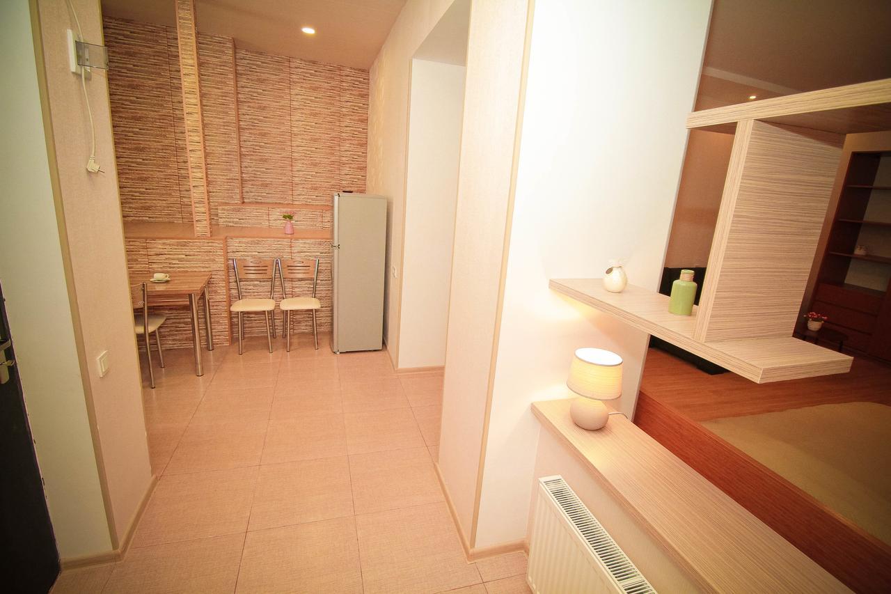 Holiday House Tbilisi Esterno foto