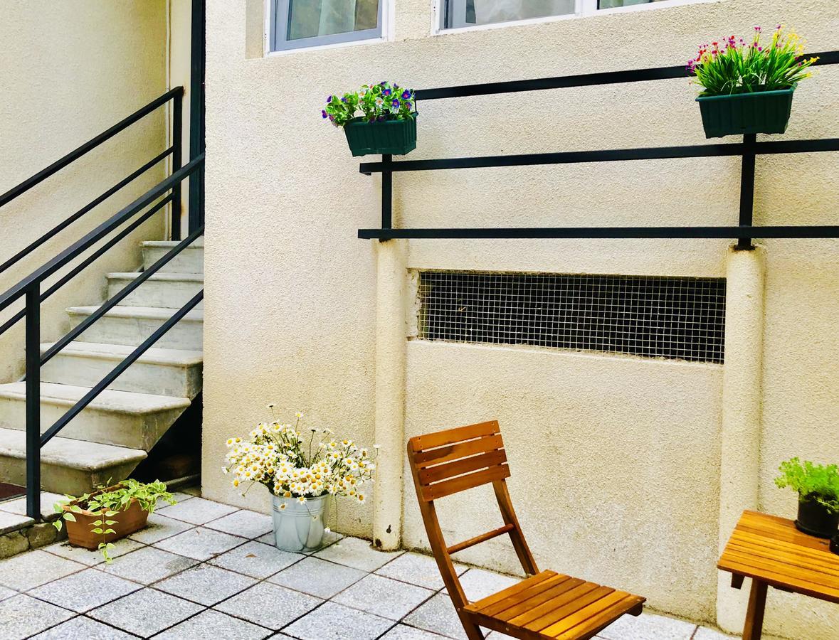 Holiday House Tbilisi Esterno foto